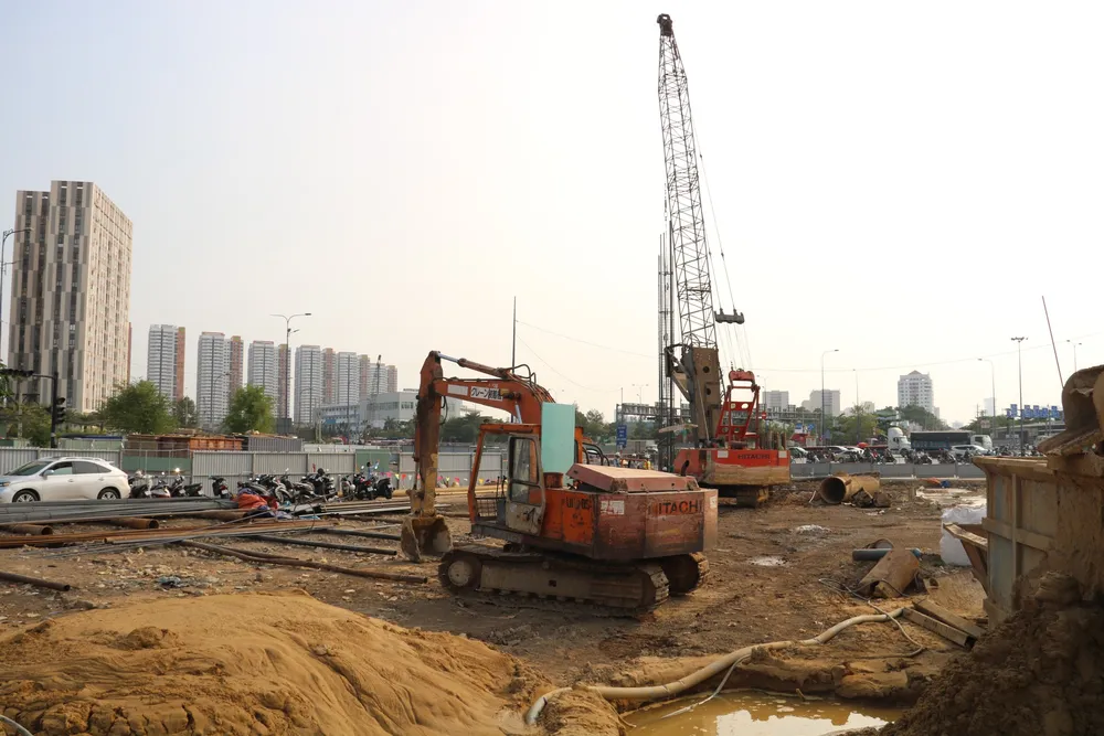 Công trường dự án xây dựng nút giao An Phú. nút giao An Phú