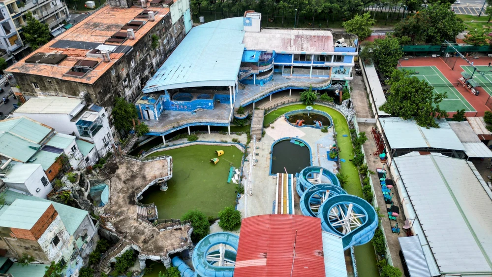 Công viên nước Đại Thế Giới đã đóng cửa 4 năm. Ảnh: NT cong-vien-nuoc-10.jpg