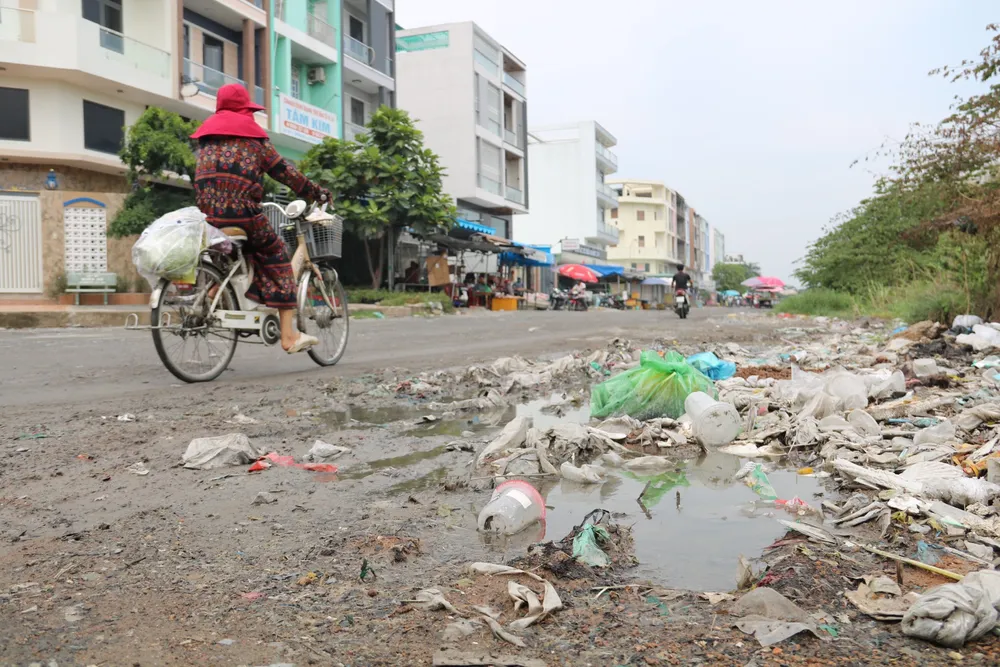 khu-tai-dinh-cu-ben-luc-8.jpg