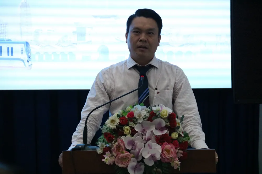 Ông Lê Hoàn - Phó Giám đốc Trung tâm Quản lý quản lý GTCC. metro-so-1-8.jpg