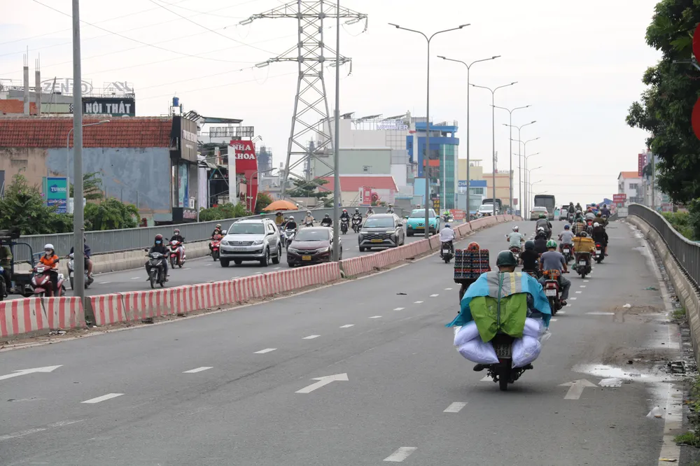 Cầu Bưng đóng vai trò quan trọng với giao thông khu vực. vướng mặt bằng