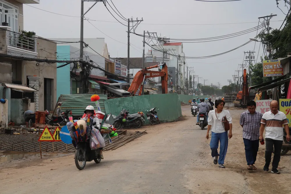 Gói thầu xây lắp 1 của dự án đang thi công nhộn nhịp. duong-tran-van-muoi-1.jpg