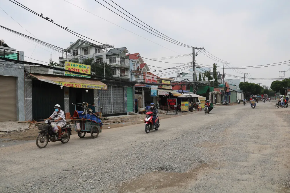 Toàn bộ dự án sẽ hoàn thành cuối năm nay. duong-tran-van-muoi-3.jpg