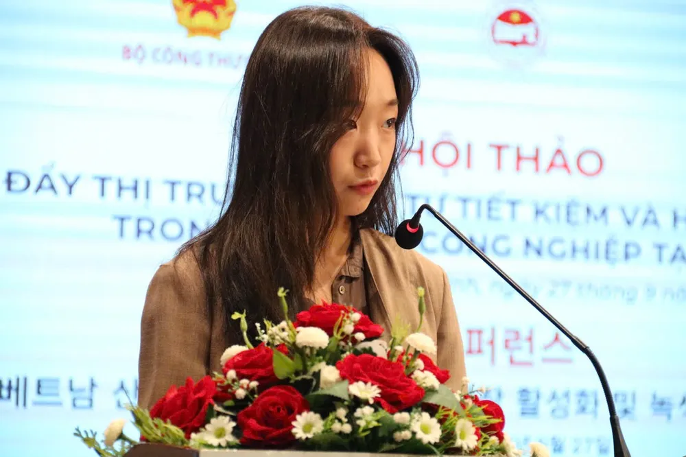 Bà Yang Seo Hyeon – Phó Giám đốc Văn phòng Cơ quan Hợp tác quốc tế Hàn Quốc (KOICA) tại Việt Nam. tiết kiệm năng lượng