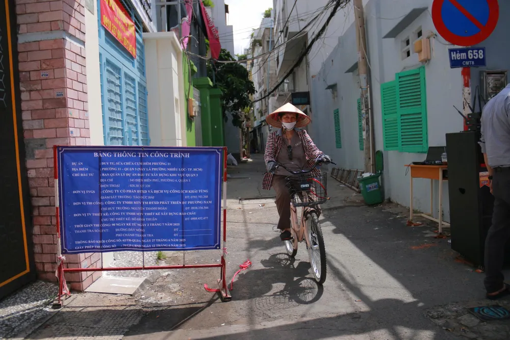 Hẻm sẽ hoàn thành nâng cấp trong tháng 10. phuong-nhieu-loc.jpg