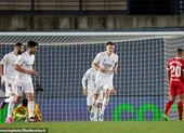 Thoát thua phút bù giờ, Real Madrid mất cơ hội lên đầu bảng