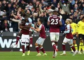 Thua sốc West Ham, Chelsea khó giữ ngôi đầu Premier League