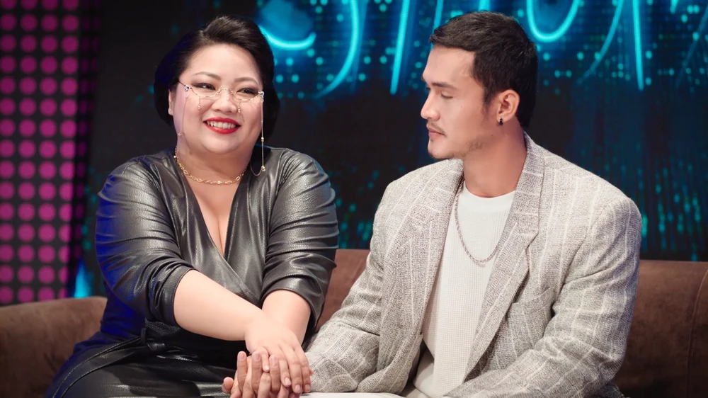 Lam Ngọc, bà sếp bự của một công ty truyền thông với một anh chồng hờ. Ảnh: CTCC