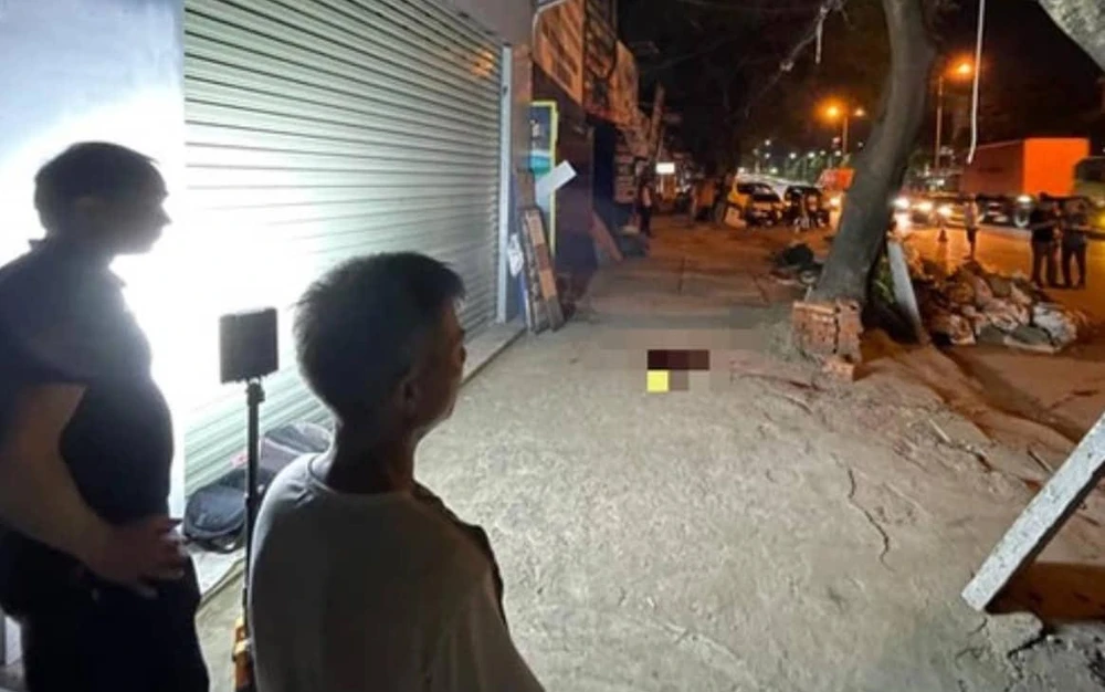 Hiện trường xảy ra vụ việc tại đường Nguyễn Bỉnh Khiêm, TP Hải Phòng. Ảnh: LĐ