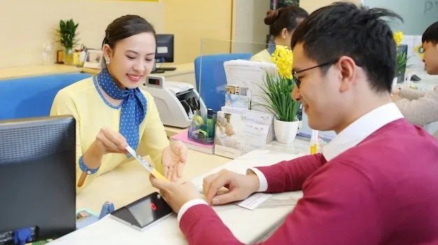 Các nhà băng vào cuộc đua nâng lãi suất huy động. Ảnh: PV Từ đầu tháng 6-2024 đến nay đã có 23 ngân hàng tăng lãi suất huy động