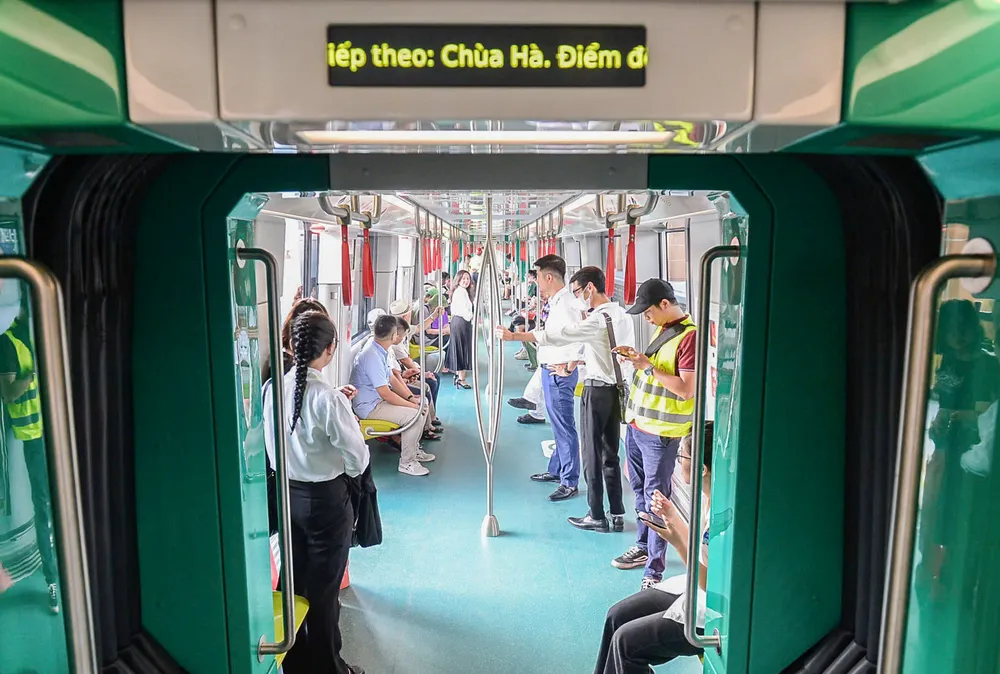 duong sat nhon - ga ha noi-3.jpg