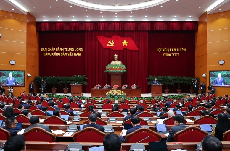 hoi nghi trung uong 15.jpg