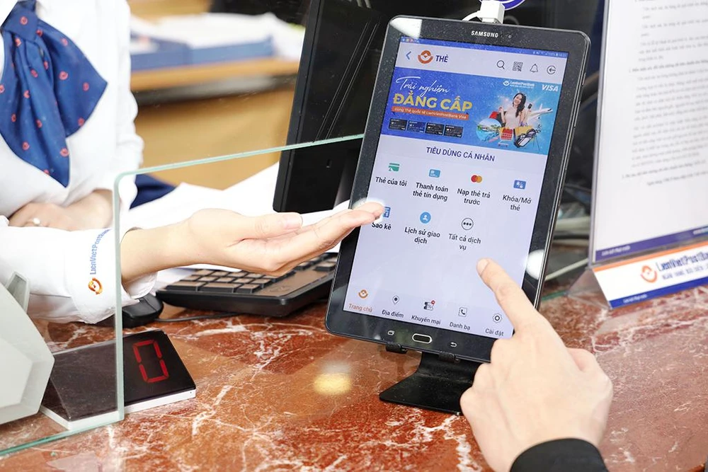 Tăng tốc số hoá để đẩy mạnh bán lẻ là chiến lược quan trọng của LienVietPostBank