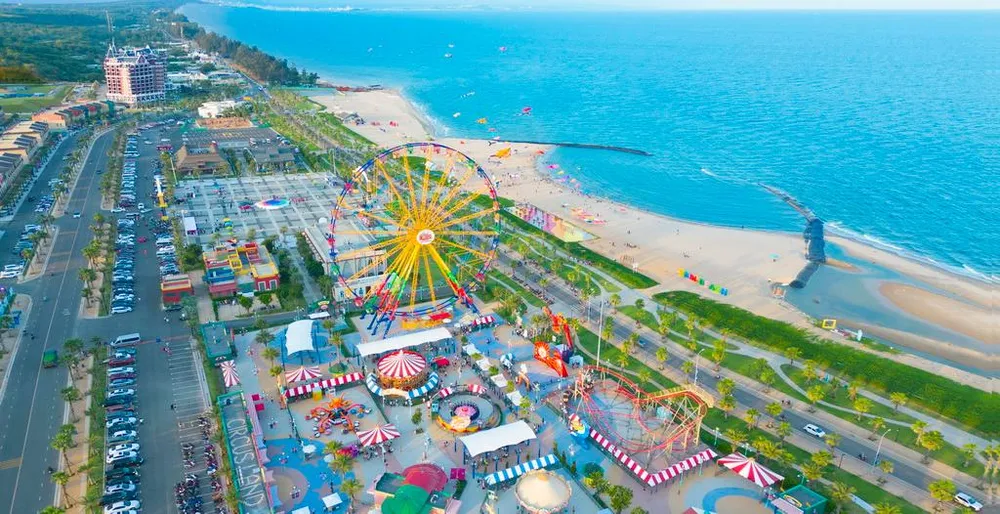 Siêu thành phố biển – du lịch – sức khỏe NovaWorld Phan Thiet (Phan Thiết, Bình Thuận) có quy mô 1.000 ha với tổng mức đầu tư hơn 5 tỷ USD Siêu thành phố biển – du lịch – sức khỏe NovaWorld Phan Thiet (Phan Thiết, Bình Thuận) có quy mô 1.000 ha với tổng mức đầu tư hơn 5 tỷ USD