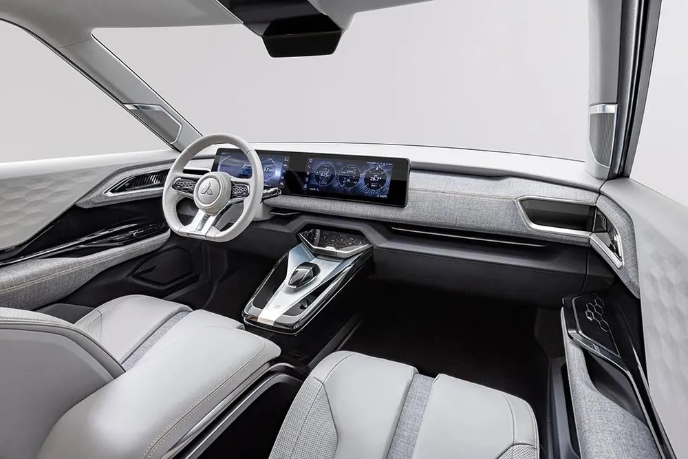 Phần nội thất khoang lái của chiếc SUV Mitsubishi XFC Concept Phần nội thất khoang lái của chiếc SUV Mitsubishi XFC Concept