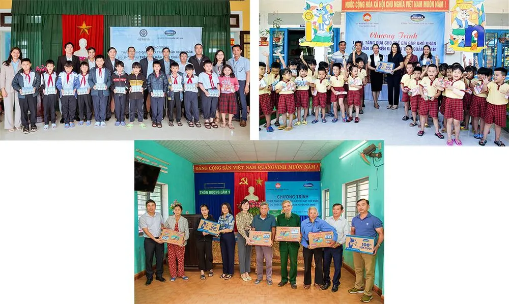 Đại diện Vinamilk trao các phần quà dinh dưỡng, san sẻ với khó khăn của người dân vùng lũ Đà Nẵng, Quảng Nam, Thừa Thiên Huế