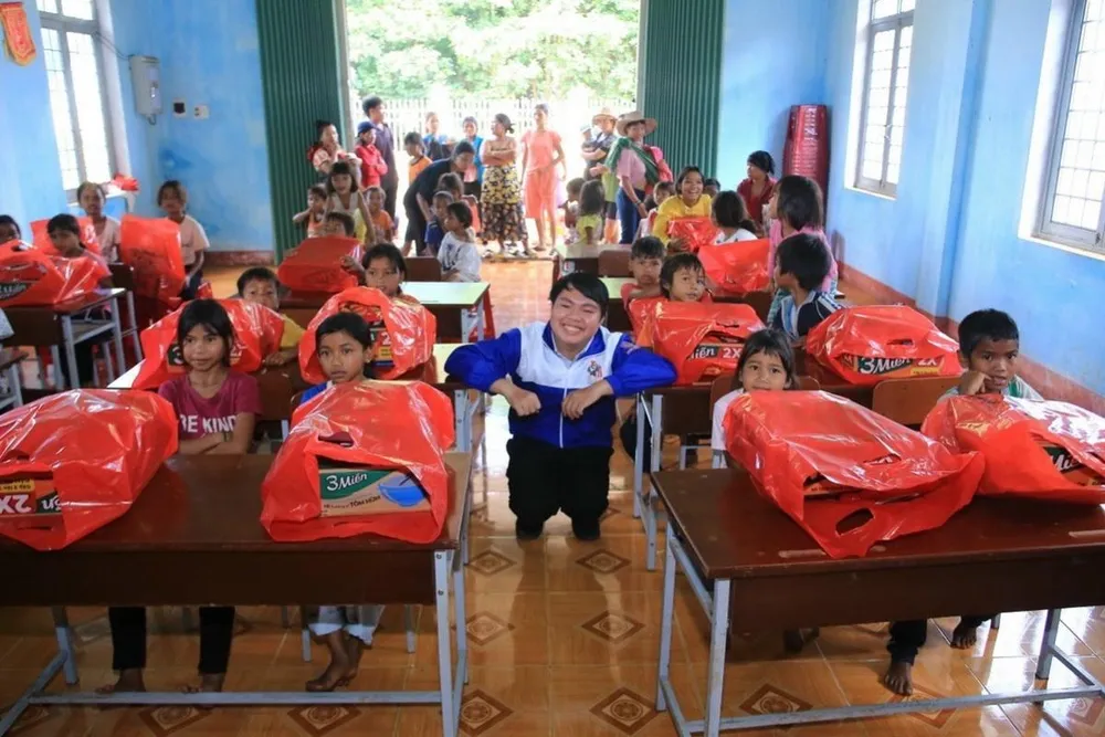 Trương Chấn Sang hiện đang tham gia giảng dạy tại Trung tâm Hoạt động thanh niên tỉnh Bình Dương Trương Chấn Sang hiện đang tham gia giảng dạy tại Trung tâm Hoạt động thanh niên tỉnh Bình Dương