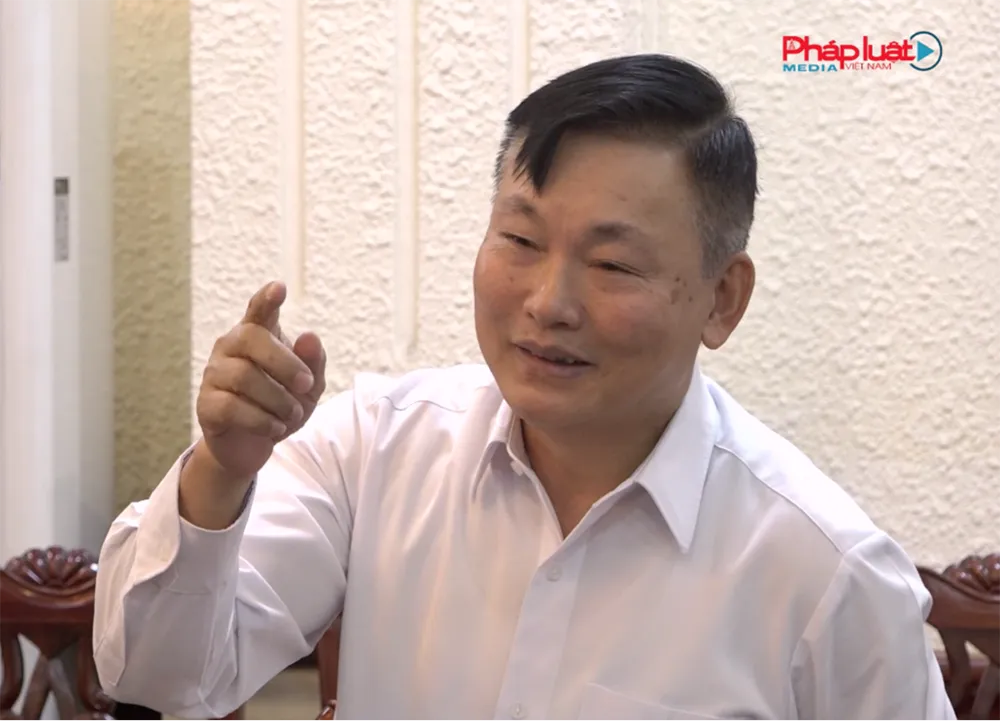 Ông Lê Đại Hải – Phó Vụ trưởng Vụ Pháp luật Dân sự - Kinh tế, Bộ Tư pháp phát biểu ý kiến tại hội thảo Ông Lê Đại Hải – Phó Vụ trưởng Vụ Pháp luật Dân sự - Kinh tế, Bộ Tư pháp phát biểu ý kiến tại hội thảo