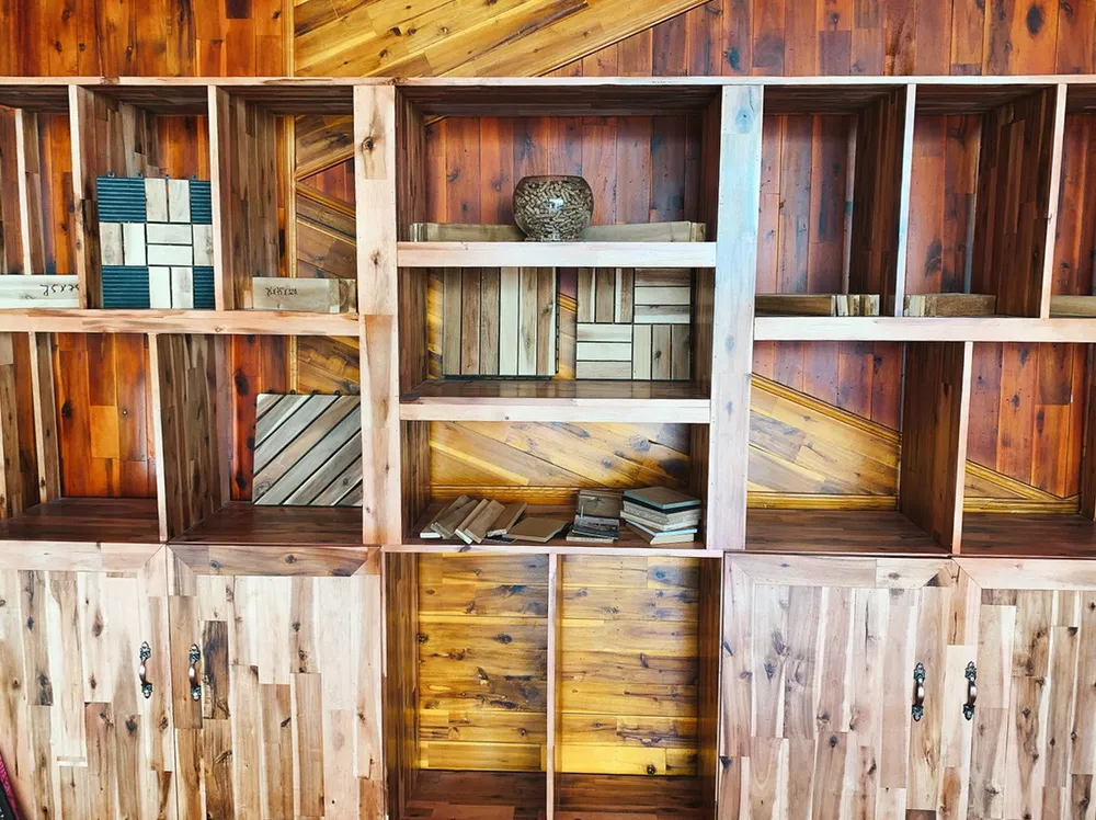 Một số sản phẩm của Công ty TNHH XNK Gỗ Hùng Dũng HD Cà Mau