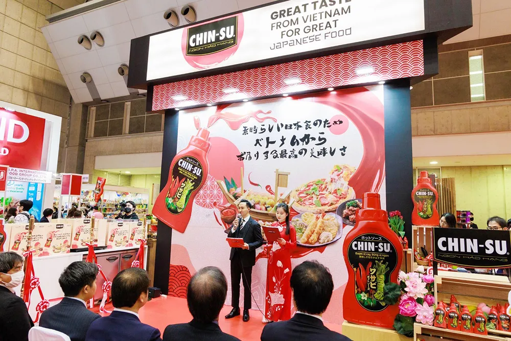 Sự xuất hiện của tương ớt Chin-su tại sự kiện thực phẩm quốc tế Foodex Nhật Bản 2023 thu hút sự quan tâm lớn.