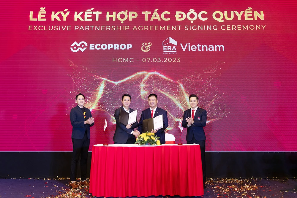 Lễ ký kết hợp tác trở thành đơn vị đối tác độc quyền tại Việt Nam sử dụng công nghệ ECOPROP từ Tập đoàn MIXGO (Singapore)