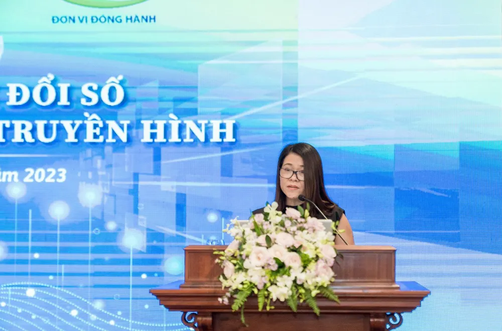 Đại diện lãnh đạo Vinamilk chia sẻ tại hội thảo.