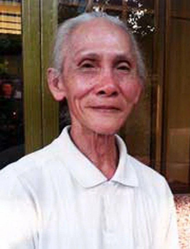 Ông đạo Hoàng trở về được ca ngợi như một tiên ông đắc đạo.