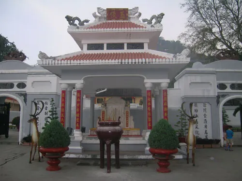 Chùm ảnh Lăng Thoại Ngọc Hầu ở Châu Đốc ảnh 2 Chùm ảnh Lăng Thoại Ngọc Hầu ở Châu Đốc ảnh 2