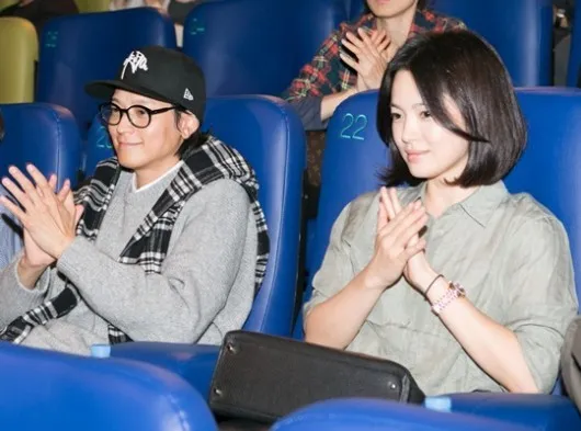 Nữ diễn viên sẽ tái ngộ bạn diễn Kang Dong Won trong phim điện ảnh mới. Nữ diễn viên sẽ tái ngộ bạn diễn Kang Dong Won trong phim điện ảnh mới.