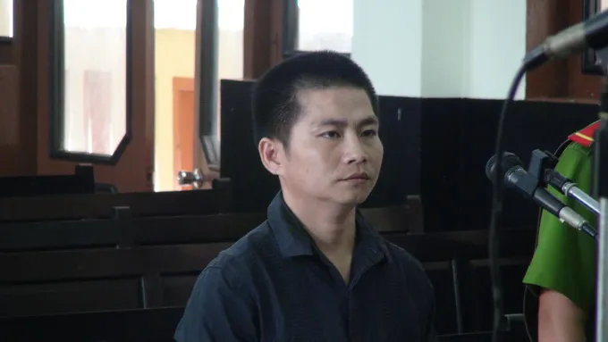 Nhậu say về làm chuyện người lớn với cháu ruột ảnh 1 Nhậu say về làm chuyện người lớn với cháu ruột ảnh 1