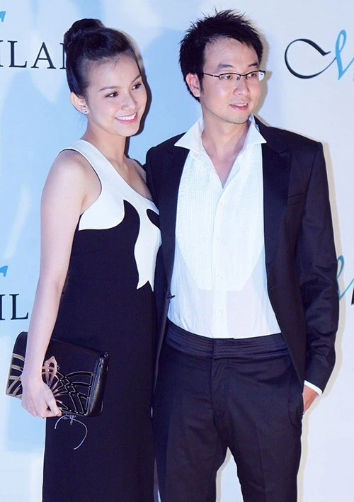 Thùy Lâm hiện đang có cuộc sống hạnh phúc viên mãn bên cạnh chồng con.