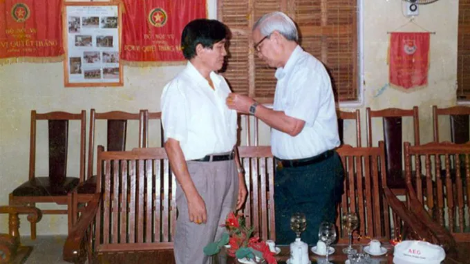 Tin vui trong trại giam ảnh 2