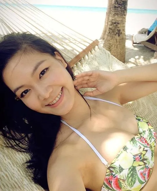 Hoa hậu Thùy Dung thật ngọt ngào và nuột nà. Nhập mô tả cho ảnh