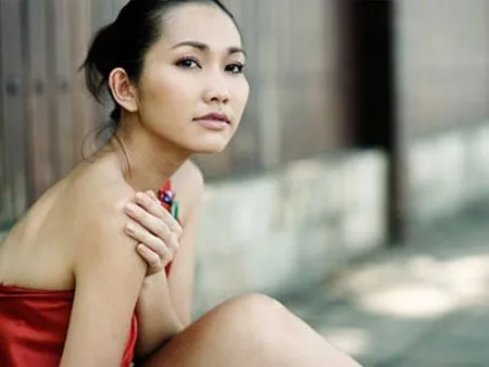 Kim Hiền phủ nhận chuyện "mua danh" bằng thể xác. Những diễn viên vướng nghi án 'đổi tình lấy vai diễn'