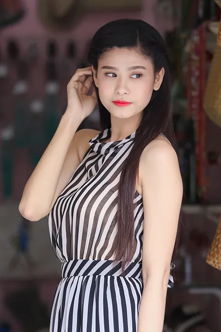 Trương Quỳnh Anh khoe nhan sắc mặn mà ảnh 5