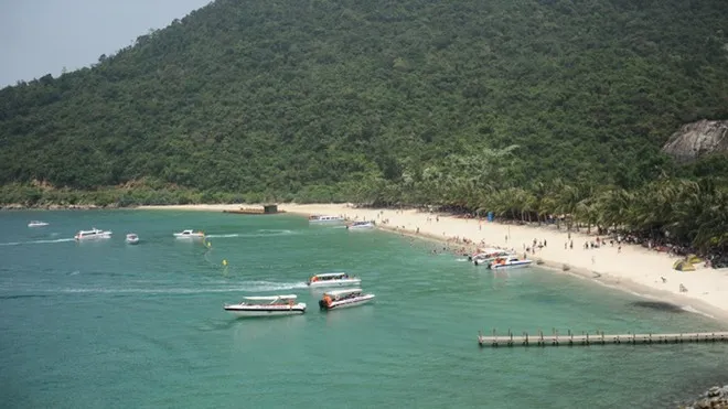 Bãi Ông. Bãi Ông.