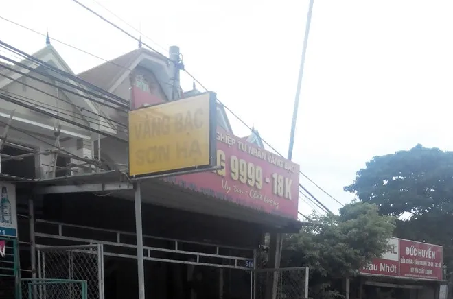 Tiệm vàng nơi xảy ra vụ trộm Tiệm vàng nơi xảy ra vụ trộm