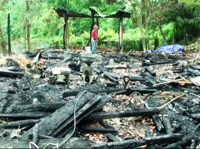 Tan hoang sau vụ hỏa hoạn (Ảnh: Báo Cao Bằng)