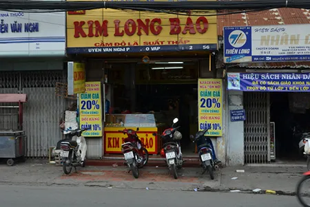 Khu vực vợ chồng anh Dũng bị giật mất túi đựng đá quý trị giá gần 1,5 tỷ đồng