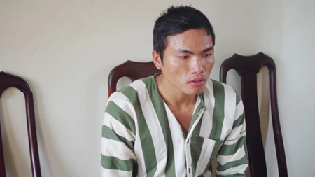 Đối tượng Vi Văn Đạt tại cơ quan điều tra