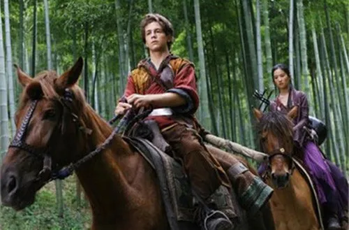 Dàn người tình màn ảnh điển trai của Lưu Diệc Phi