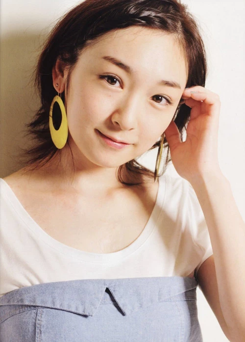 á hậu, hoa hậu, bán dâm