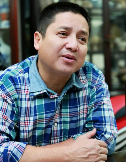 "Tôi là một người thức thời. Khán giả cần gì, tôi đáp ứng cái đó''. 10525965-625168890915660-29248-5607-7750