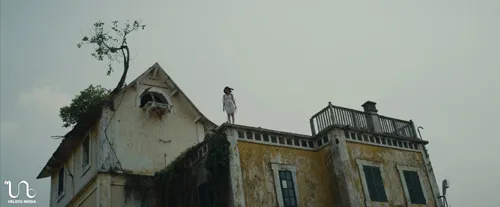 “Đập cánh giữa không trung”, trailer, cảnh nóng