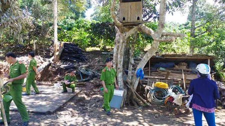 Căn nhà của bà My bị thiêu rụi hoàn toàn