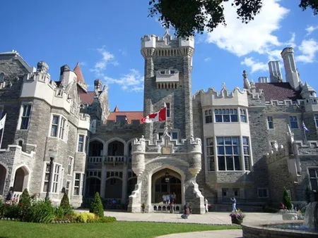 Lâu đài là nơi ghi dấu chuyện tình yêu lãng mạn của