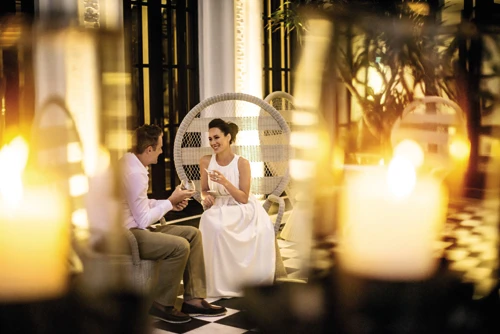 Ra đời vào năm 1994, được Tạp chí The Wall Street Journal ví như Giải Oscar của ngành công nghiệp du lịch, giải thưởng Du lịch Thế giới (World Travel Awards) 2014 bao gồm nhiều hạng mục đề cử dành cho các lĩnh vực công nghiệp du lịch, lữ hành: hàng không, khách sạn, resort, công ty lữ hành, vận chuyển, du thuyền, điểm đến du lịch...