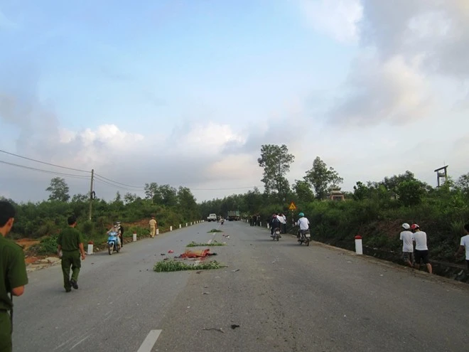 Xe ben tông chết chỉ huy trưởng quân sự