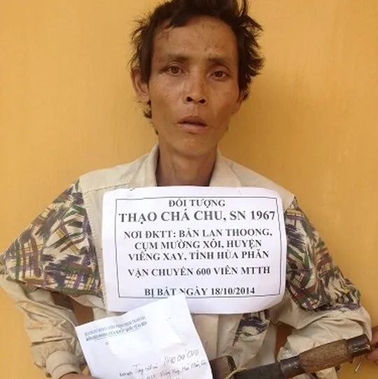 Thao Chá Chu và số tang vật bị lực lượng Biên phòng Thanh Hóa bắt giữ