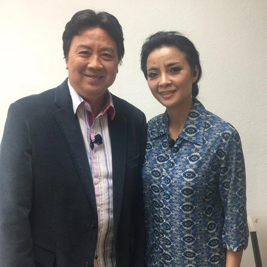 NSƯT Bảo Quốc và Hồng Loan tại đêm diễn vở "Ảo ảnh cuộc đời" tại rạp Sai Gon Performing Art Center – miền Nam California Mỹ tối 2-11 (theo giờ địa phương).